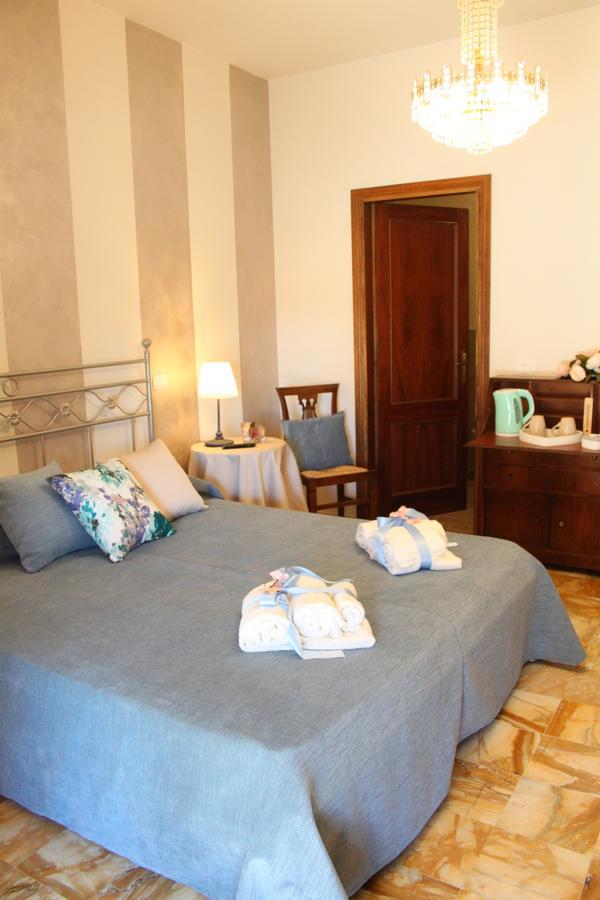 Affittacamere Casa Mac & Rose San Quirico dʼOrcia Екстериор снимка